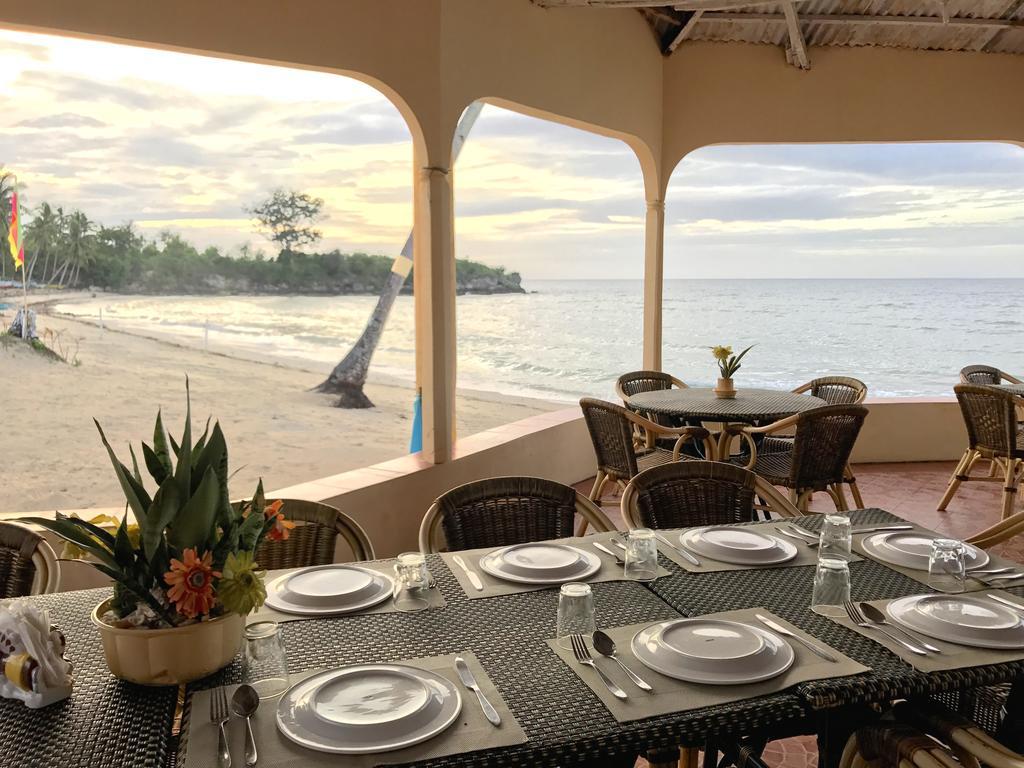 Casa Del Mar Beach Resort San Remigio Kültér fotó