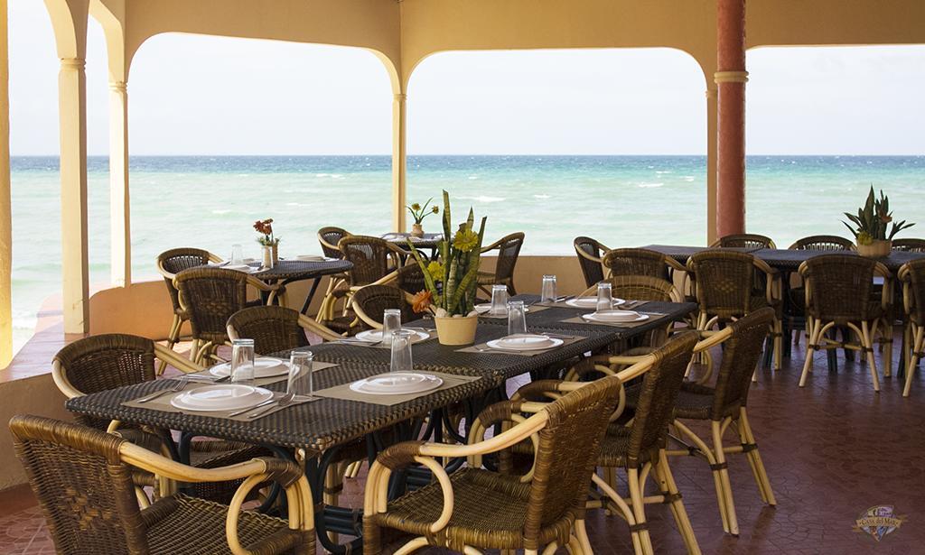 Casa Del Mar Beach Resort San Remigio Kültér fotó